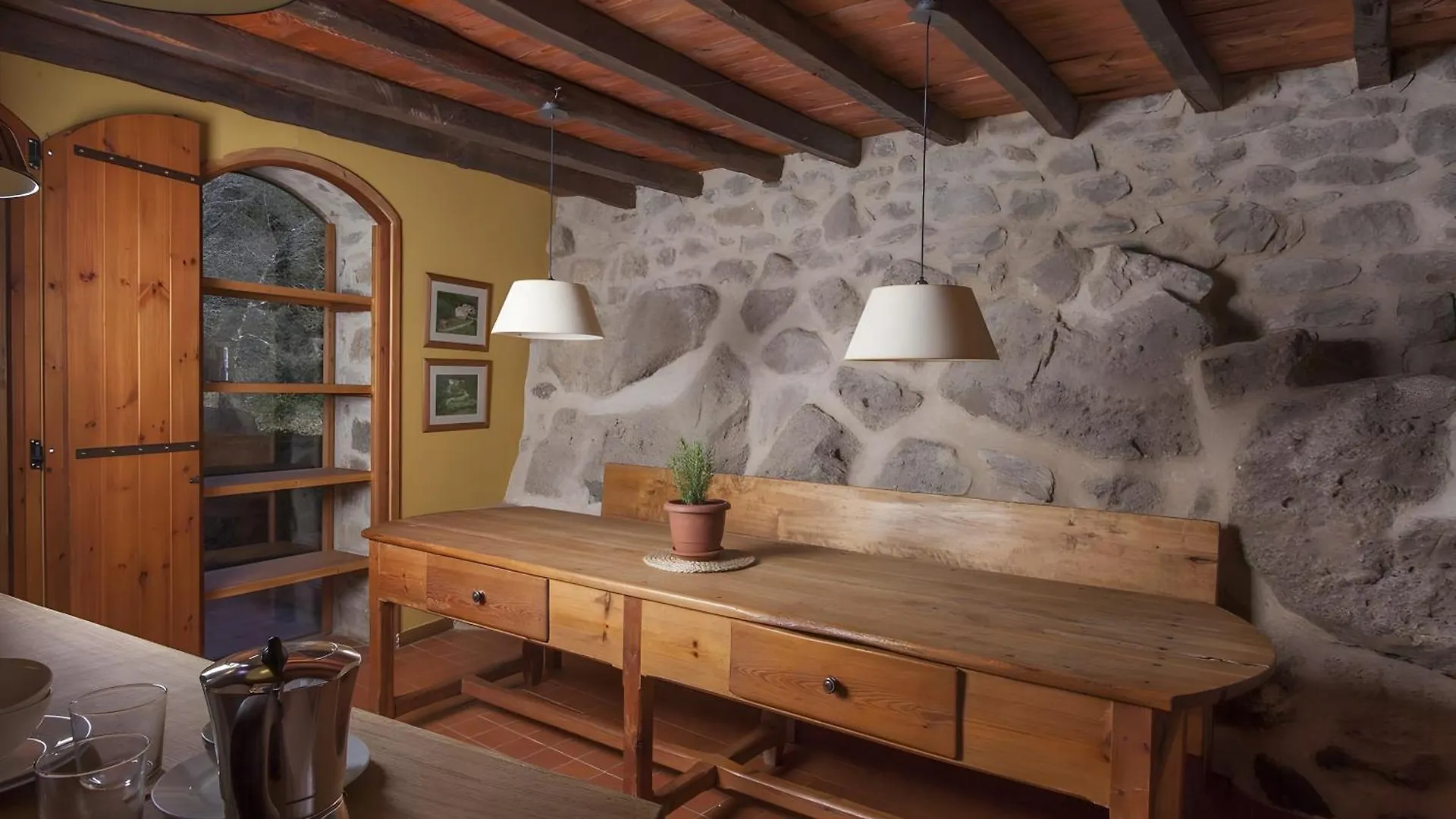 Hostal La Coma D'En Roca La Vall de Bianya Casa rural
